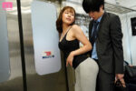 ジム帰りに着替えず電車へ乗ってくるスポコス巨乳お姉さ...