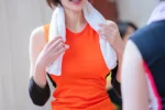女の性欲はスポーツでは満たせない。欲求不満をママさん...